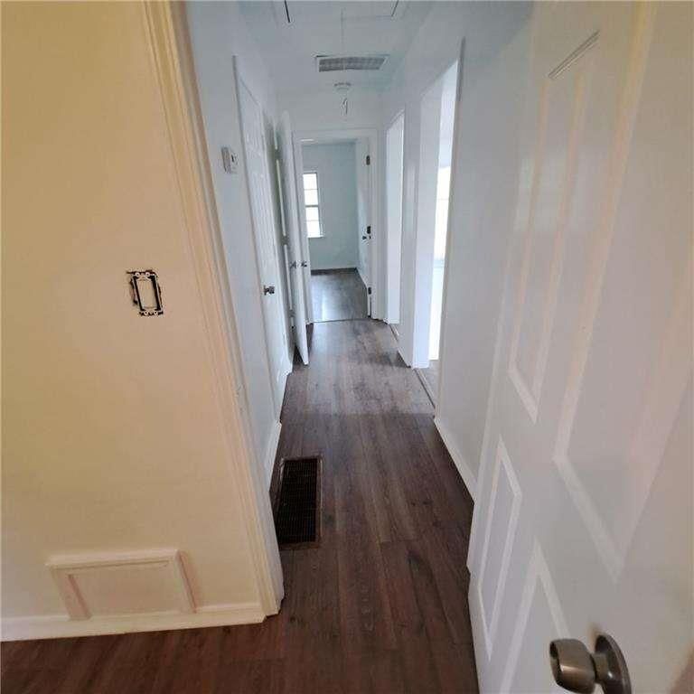 Building Photo - 2174 Whites Mill Rd