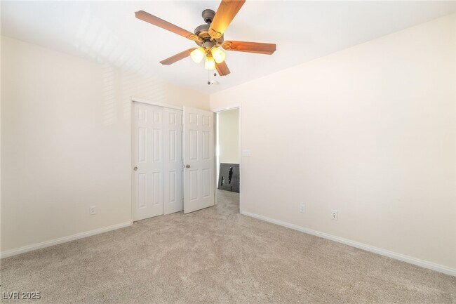 Building Photo - 6496 Chettle House Ln