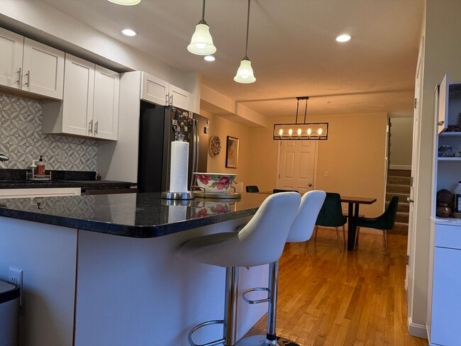 Building Photo - 32 John Hancock Dr