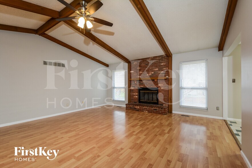 Building Photo - 4674 Peggyann Dr