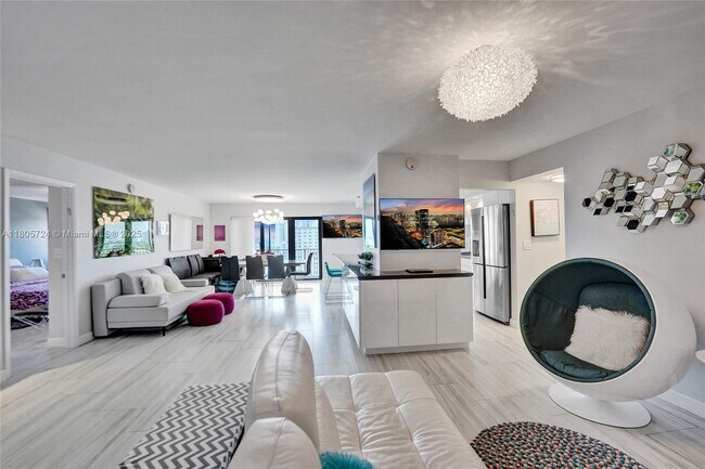Building Photo - 1201 S Ocean Dr