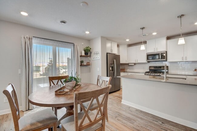 Building Photo - 1203 Lower 143rd St E