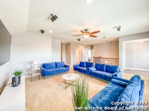 Building Photo - 7427 Valle Msn