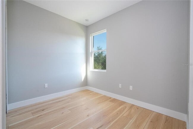 Building Photo - 49 Santa Fe St