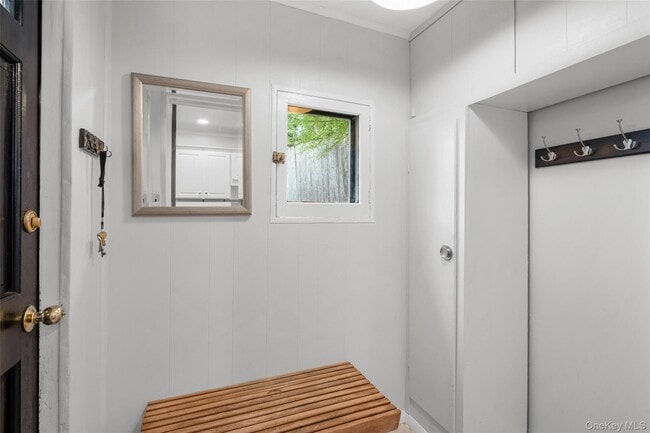 Building Photo - 49 Weaver St