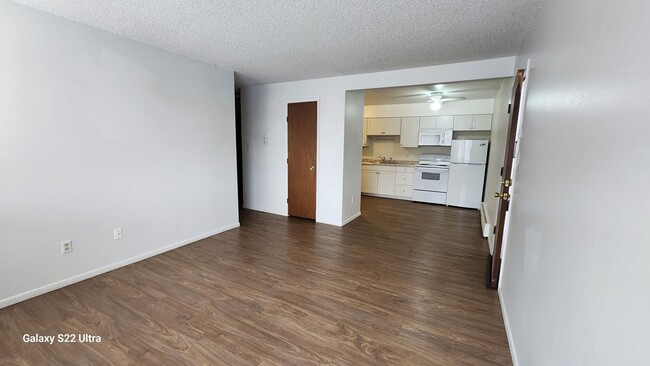 Interior Photo - Windwood Manor