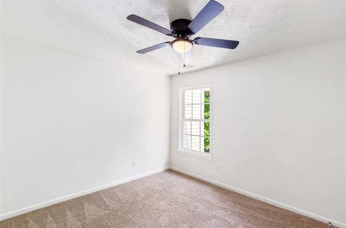 Building Photo - 3022 Kentmere Dr