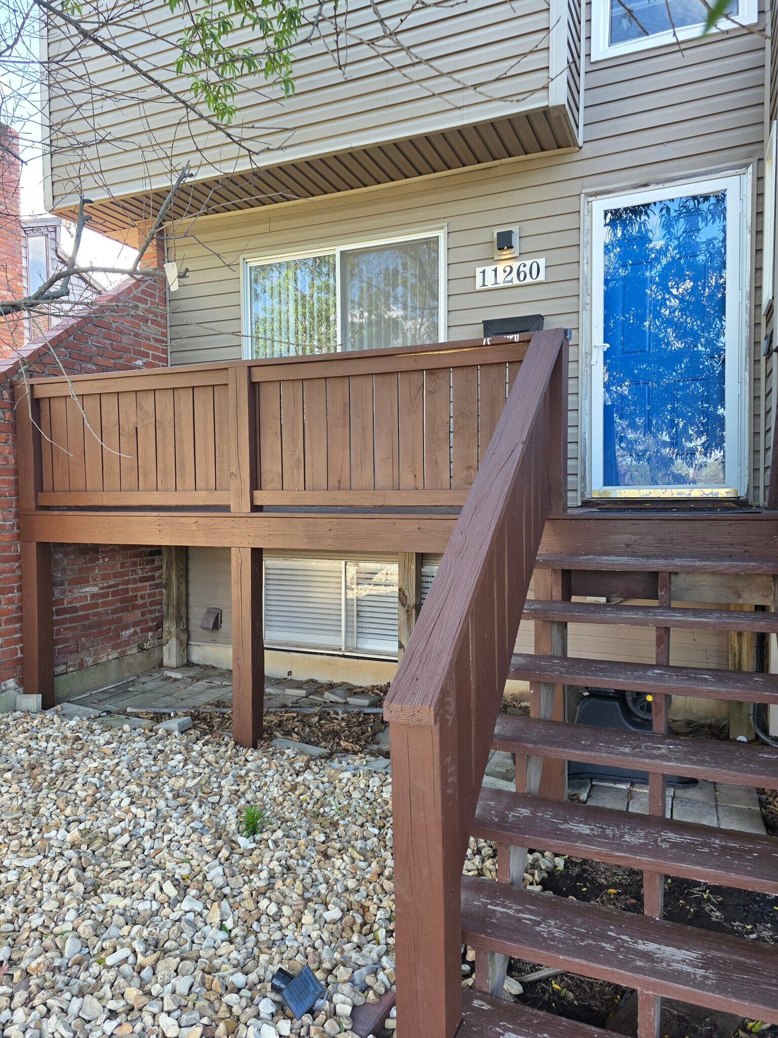 Building Photo - 11260 College Ave