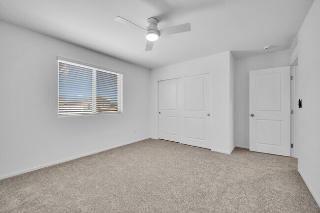 Building Photo - 6082 S Tomsik St