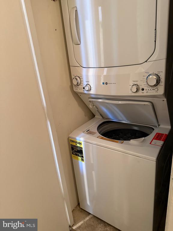 Building Photo - 531 Florida Ave