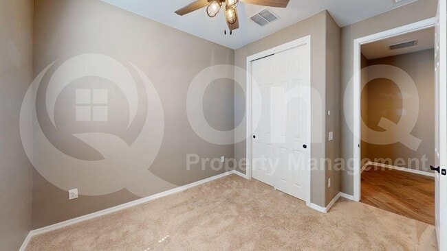 Building Photo - 21554 E Treasure Rd