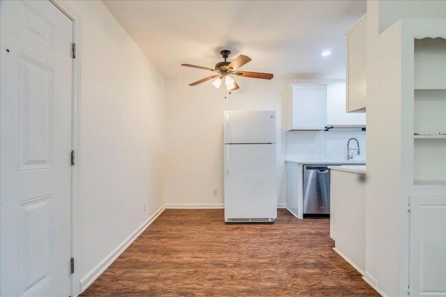 Building Photo - 1417 Braes Ridge Dr