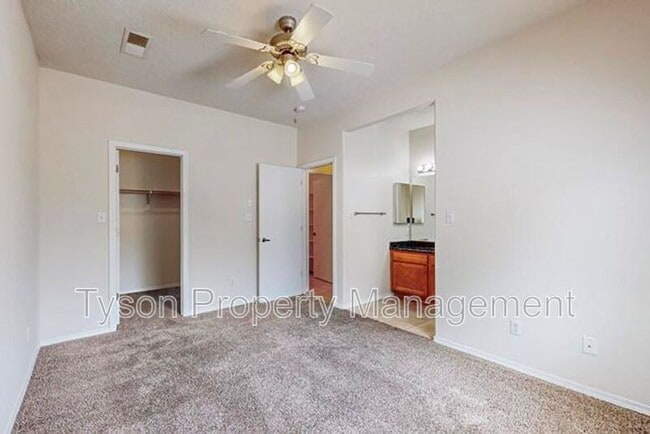 Building Photo - 10008 Rio Corto Ave SW