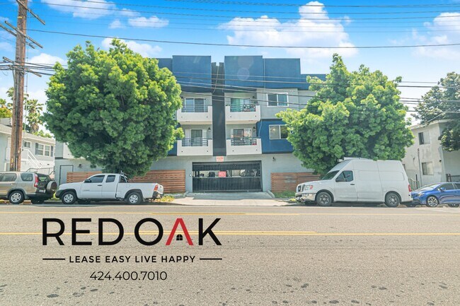 Building Photo - 3540 Fletcher Dr