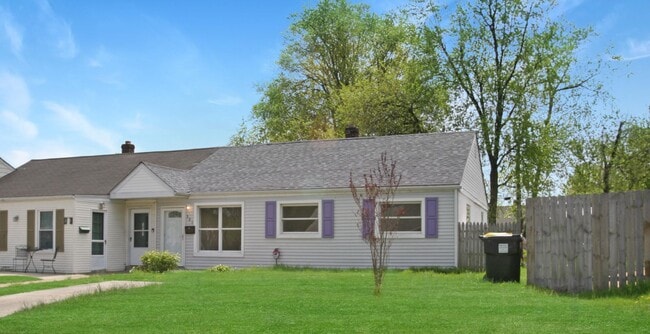 Primary Photo - 301 Sheridan Dr