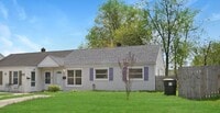 Building Photo - 301 Sheridan Dr