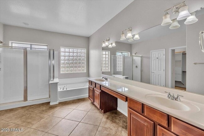 Building Photo - 4280 N 157th Ave