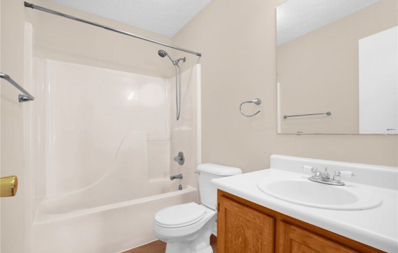 Building Photo - 1332 Oak Knolls Dr