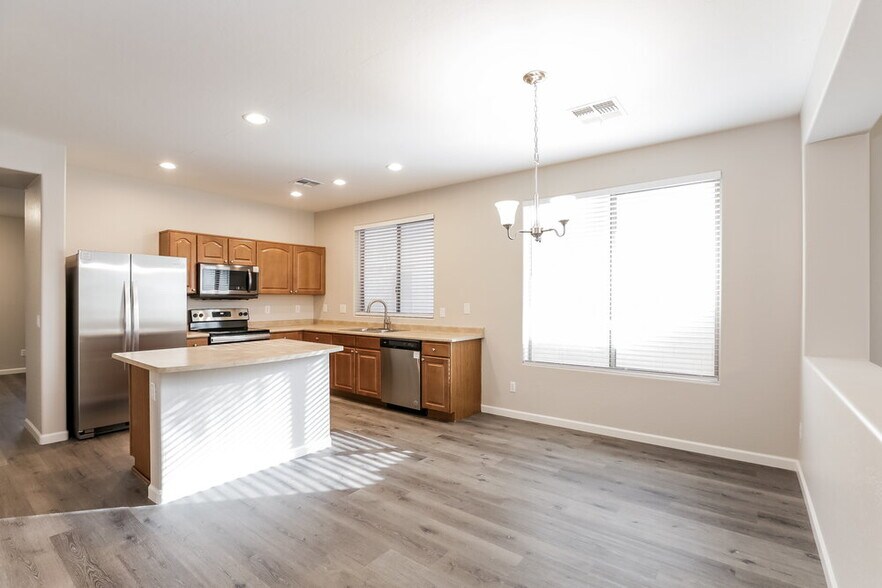 Building Photo - 3117 W St Kateri Dr