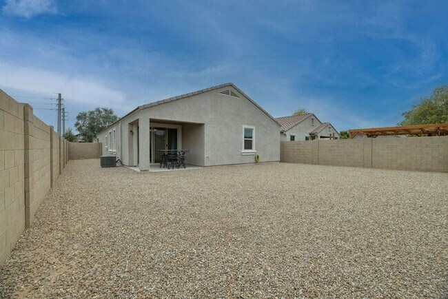 Building Photo - 19765 N Tammy St