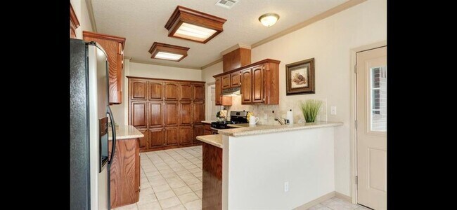 Building Photo - 112 Portulaca St