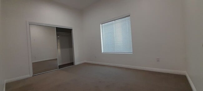 Building Photo - 4 Bedroom/3 Bath Home for Rent Available Now. $2500 Monthly Rent