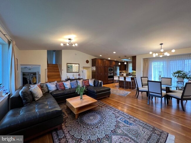 Building Photo - 6310 Carnegie Dr