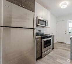 Building Photo - 1704 W Glenlake Ave