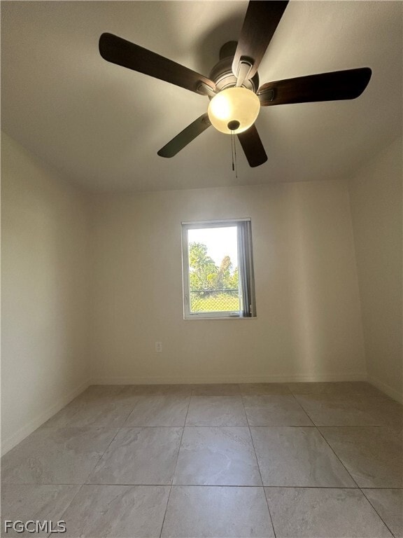 Building Photo - 3754 Lora St