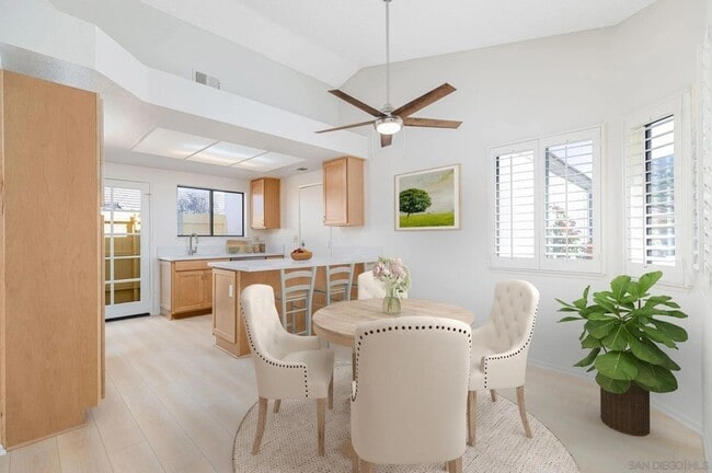 Building Photo - 27971 Red Dawn Dr