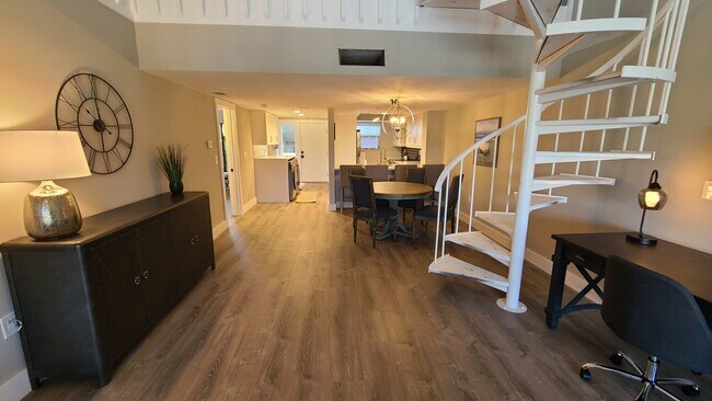 Building Photo - 1319 Dockside Pl