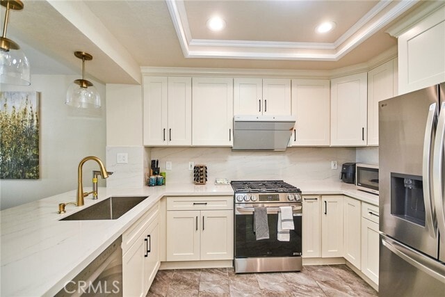 Building Photo - 950 S Rim Crest Dr