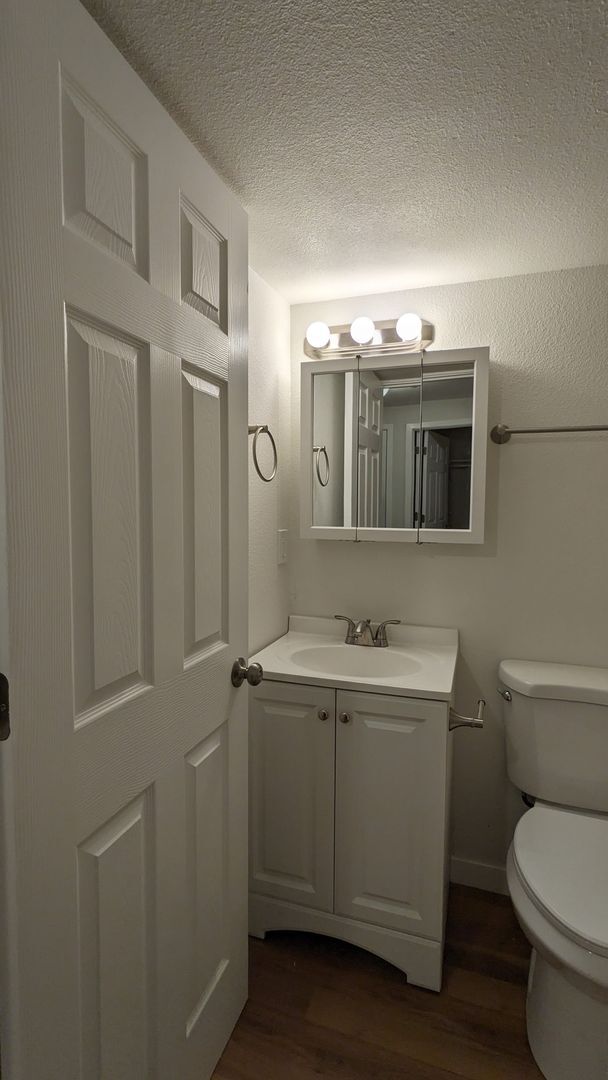 Building Photo - 1632 Manitou Blvd