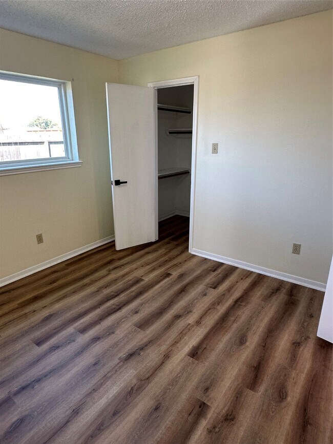 Building Photo - 11723 Ridge Run Dr