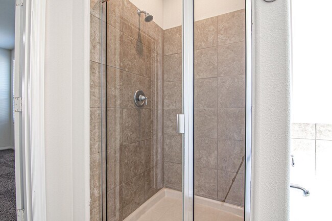 Building Photo - 2312 Sky View Rd