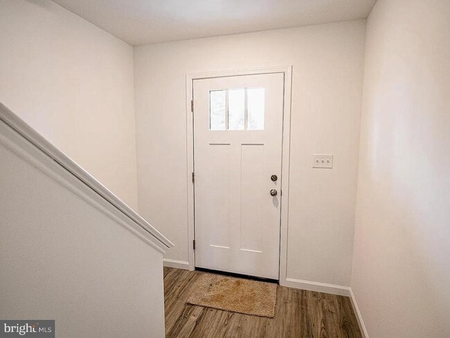 Building Photo - 20 Shillington Ln