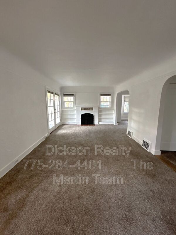 Building Photo - 901 Walker Ave