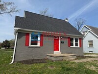 Building Photo - Three Bedroom House | Two Bathrooms