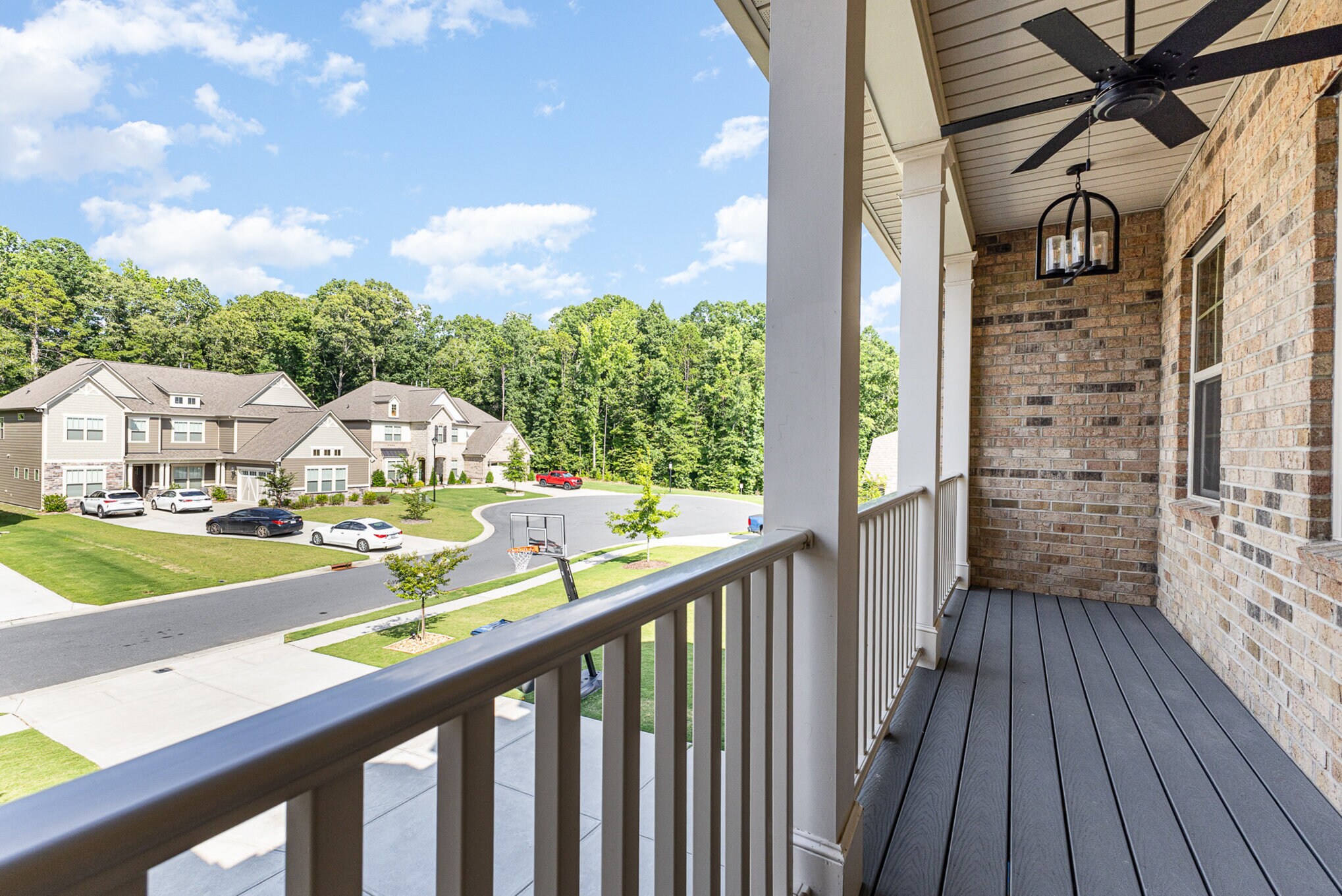 Building Photo - 6225 Majesty Ct