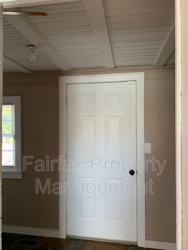 Building Photo - 315 Georgia Ave