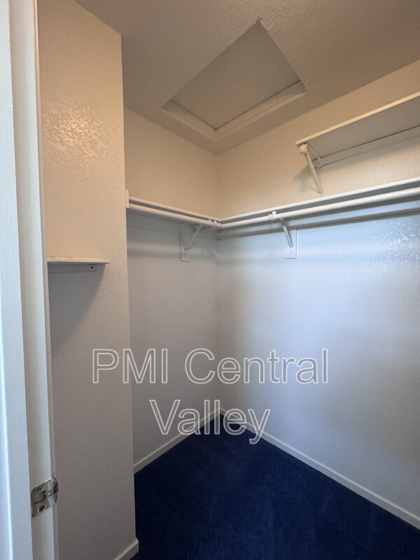 Building Photo - 1118 Cypress Hill Ln