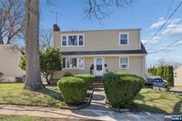 Building Photo - 40 Ames Ave