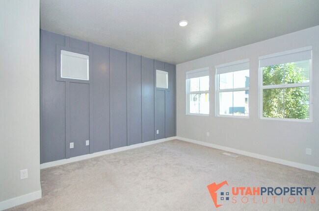 Building Photo - 11586 S Bingham Rim Rd