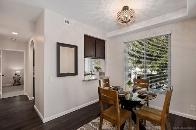Building Photo - 2395 Rancho Del Oro Rd