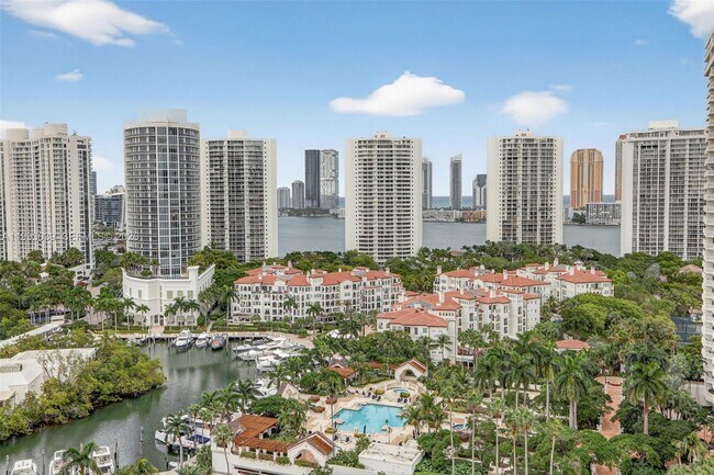 Building Photo - 1000 W Island Blvd