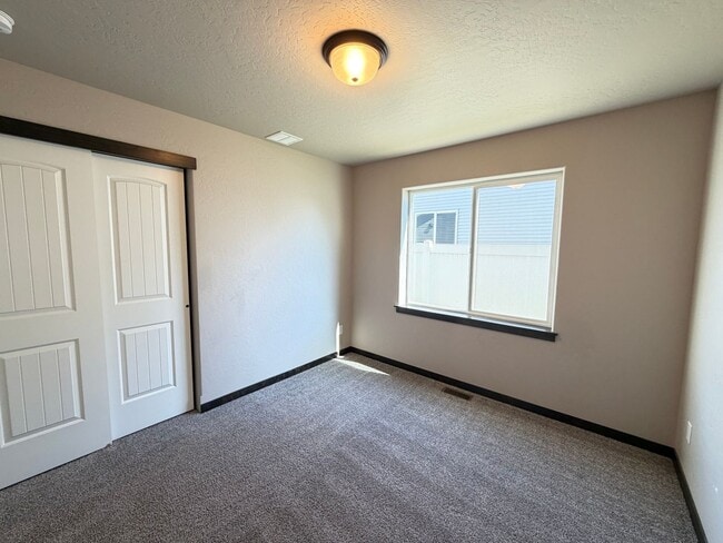 Building Photo - Rathdrum Rancher