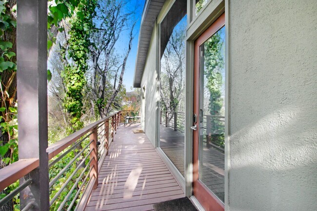Building Photo - Pasadena Paradise! Mid Century Modern Home with Huge Deck and Hillside Views