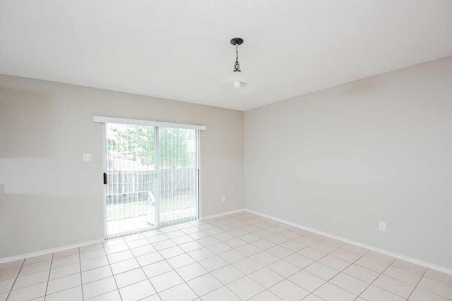 Building Photo - 1603 Withers Way