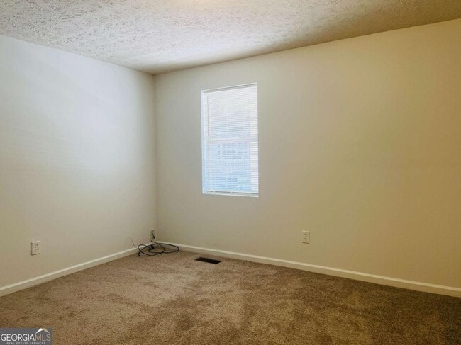 Building Photo - 615 Chattahoochee St