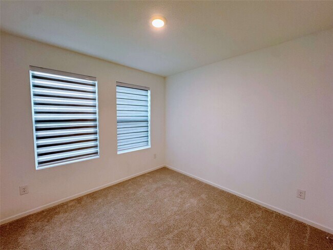 Building Photo - 2519 American Ruby Dr